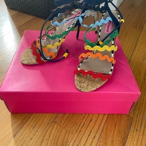 Betsey Johnson Cali Multi heels size 8